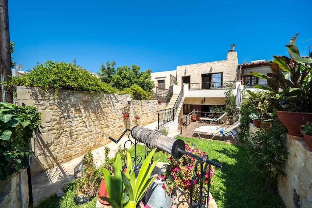 Pánormos Arhontariki Luxury Apartment מראה חיצוני תמונה